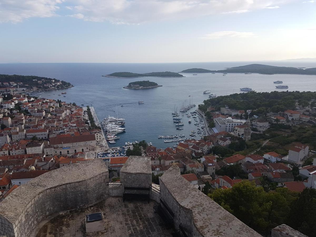 Apartman Filis Hvar Town Exterior photo